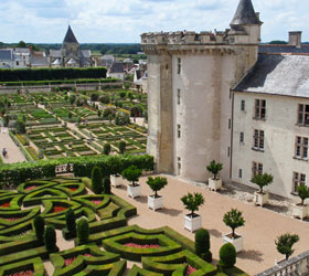 chateau-amboise-jardins-renaissance-francaise-2
