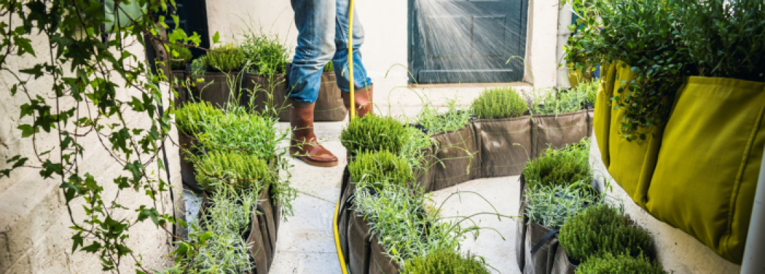 Jardinières sur mesure arrosage
